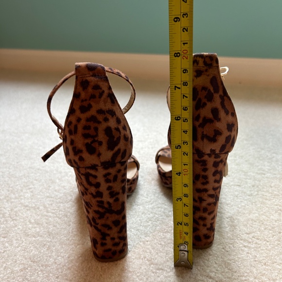 Cheetah print high heels - Picture 5 of 8